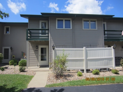 Condo For Sale at Lake Thunderhead - image 2