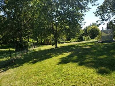 Large Home/B&B/AirBnB/Apartment For Sale in the MO Ozarks - image 40