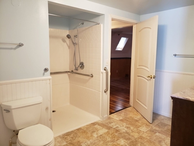 Large Home/B&B/AirBnB/Apartment For Sale in the MO Ozarks - image 24