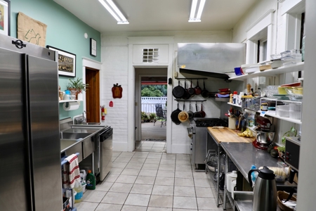 Historic Colorado Bross Hotel For Sale - image 37