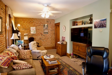 Historic Colorado Bross Hotel For Sale - image 18