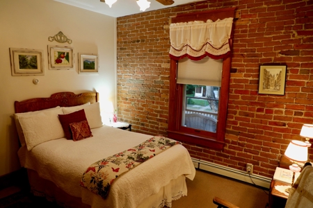 Historic Colorado Bross Hotel For Sale - image 31