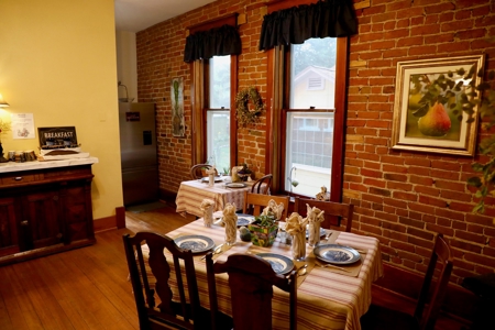 Historic Colorado Bross Hotel For Sale - image 35