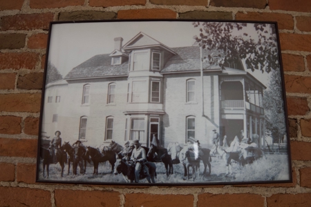 Historic Colorado Bross Hotel For Sale - image 13