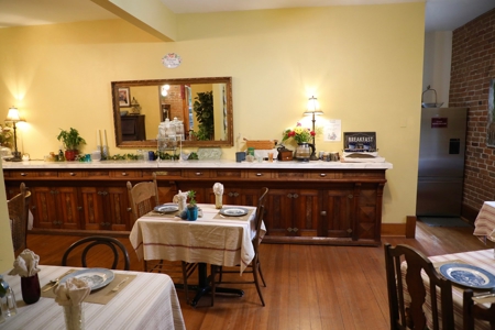 Historic Colorado Bross Hotel For Sale - image 34