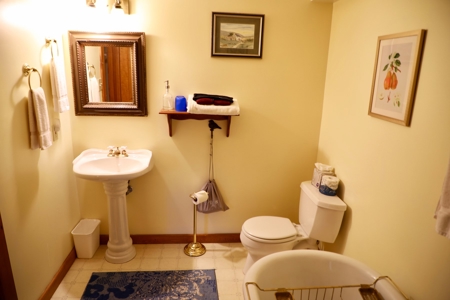 Historic Colorado Bross Hotel For Sale - image 29