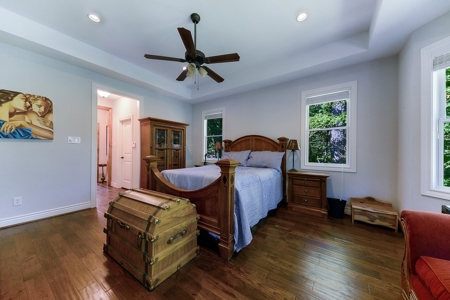 One Of A Kind - Lakefront Home For Sale - East Texas - image 22