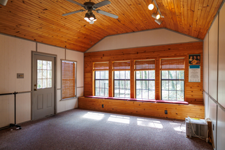 East Texas Cabin in the Woods Tyler TX Home for Sale on 25 Acres - image 21
