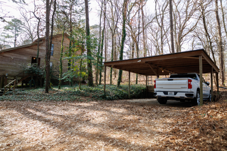 East Texas Cabin in the Woods Tyler TX Home for Sale on 25 Acres - image 8
