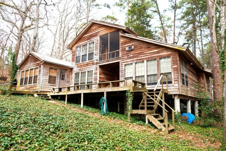 East Texas Cabin in the Woods Tyler TX Home for Sale on 25 Acres - image 2