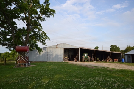 Cattle Farm and Home for Sale in South Central Missouri - image 7