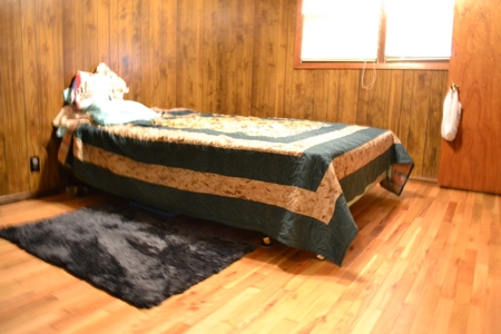 Cattle Farm and Home for Sale in South Central Missouri - image 1
