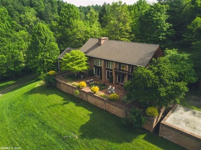 Mountain Home with River Frontage for Sale in Floyd VA - image 2