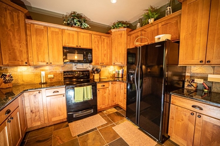 Colorado Mountain Log Cabin in Dillon 30 min to 5 ski areas! - image 16