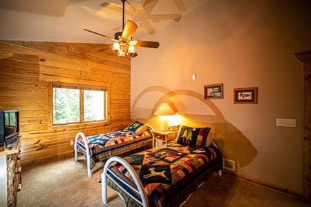 Colorado Mountain Log Cabin in Dillon 30 min to 5 ski areas! - image 26