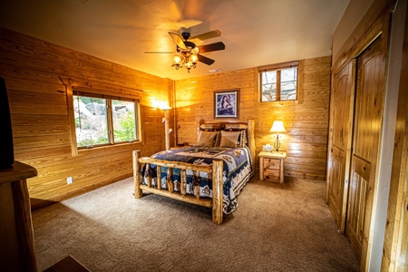 Colorado Mountain Log Cabin in Dillon 30 min to 5 ski areas! - image 10