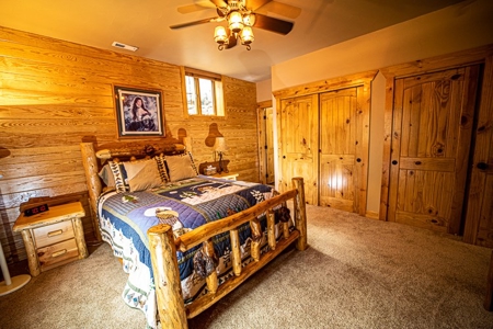 Colorado Mountain Log Cabin in Dillon 30 min to 5 ski areas! - image 9