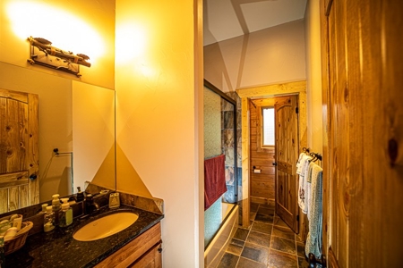 Colorado Mountain Log Cabin in Dillon 30 min to 5 ski areas! - image 24