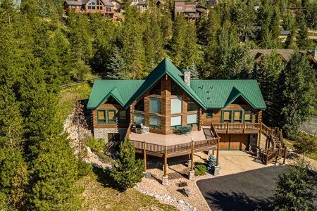 Mountain Log Home Located in the Heart of Ski Country USA - image 23