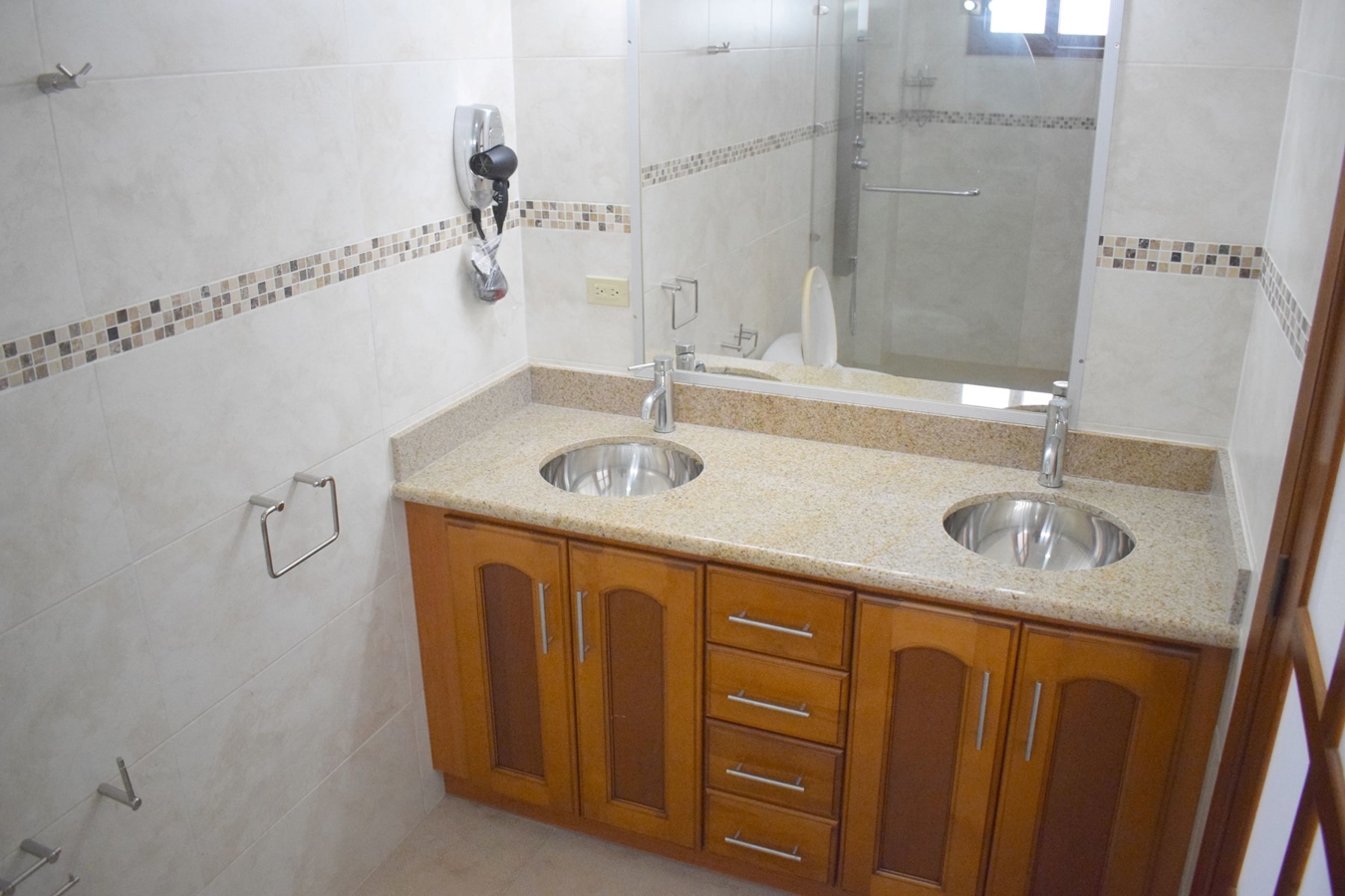 Hotel Condominio Frente al Mar — Bocas Bay Resort, Bocas Town - 32