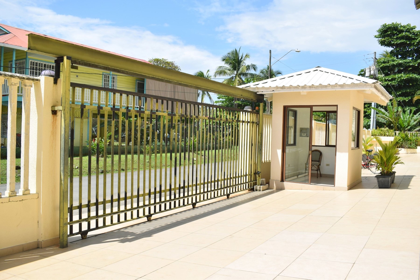 Hotel Condominio Frente al Mar — Bocas Bay Resort, Bocas Town - 14
