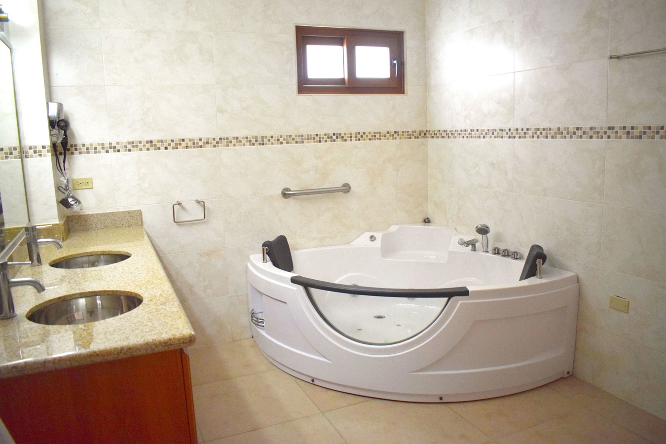 Condotel frente al mar — Bocas Bay Resort, Bocas Town - 37