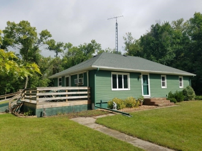 Wilkin County Land & Country Home Auction - image 3