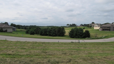 For Sale - Lot #31 .559 Acres Adjoins Golf Course - image 2