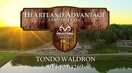 Luxury Lakeside Resort & Event Venue For Sale in Kansas - image 45