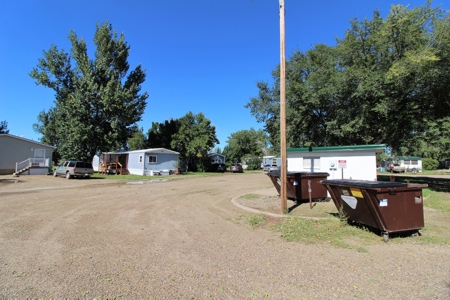Mobile home park for sale in Glendive, MT - image 4