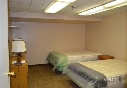 Apartment complex for sale in Glendive - image 10