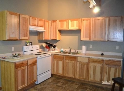 Apartment complex for sale in Glendive - image 2