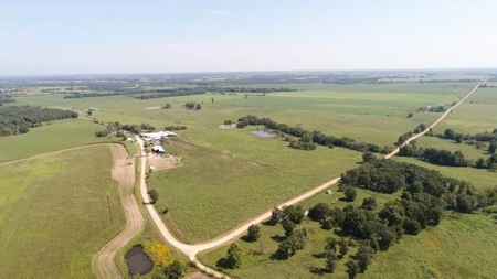 Profitable Robotic Dairy Farm For Sale in Vernon County, MO - image 3
