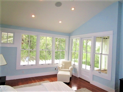 Gorgeous Private lake front home in Florida with land - image 17