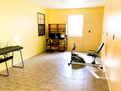 Country Home For Sale On Eleven Point River - image 12