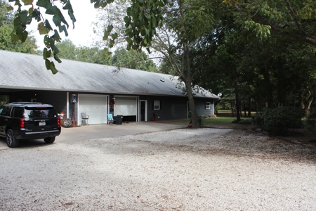 Business & Investment Income Property For Sale Paris Texas - image 41