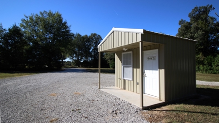 Business & Investment Income Property For Sale Paris Texas - image 27