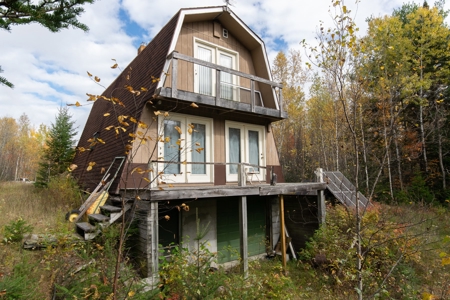 Solar Powered Off Grid Home in Maine - image 4
