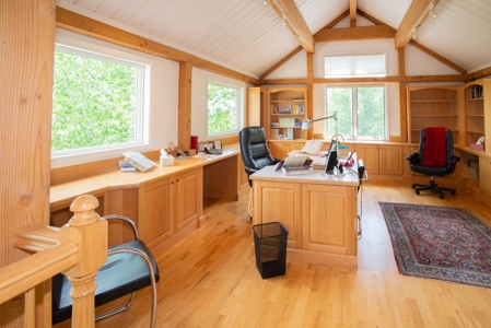 Mountain Retreat, Ski Area to National Park Views, Secluded - image 45