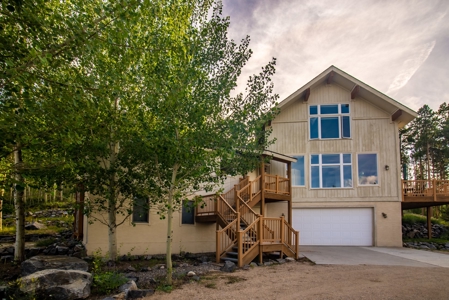 Mountain Retreat, Ski Area to National Park Views, Secluded - image 3