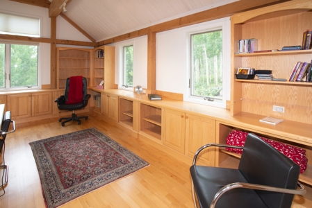 Mountain Retreat, Ski Area to National Park Views, Secluded - image 46