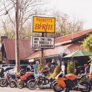 Do you need a new career that is fun too? - image 41