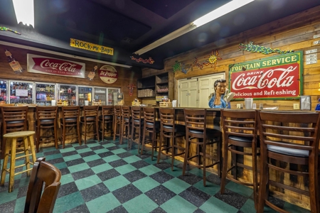 Do you need a new career that is fun too? - image 17