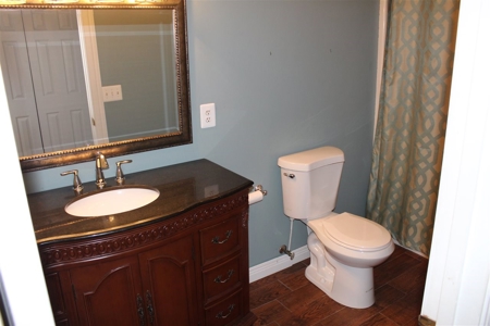 Golfers delight, large home on a golf course near Glasgow Ky - image 18