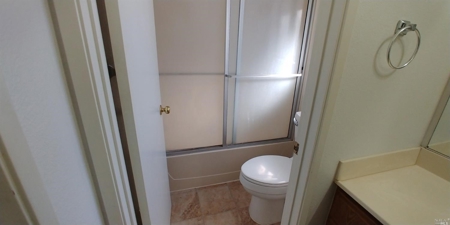 Vacaville, California Country Property For Sale With 2 Homes - image 17