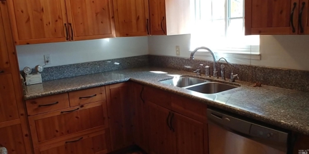 Vacaville, California Country Property For Sale With 2 Homes - image 31