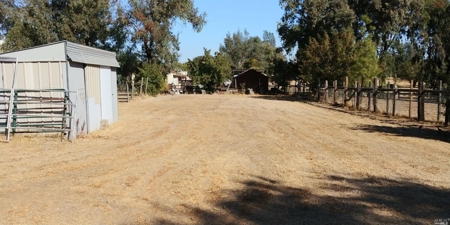 Vacaville, California Country Property For Sale With 2 Homes - image 46