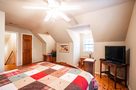 Country Home - Holly Lake Ranch - East Texas -Wood County - image 28