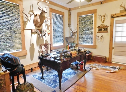 70 Acres Hunting Land 5 Bed/3 Bath Historic Home Natchez MS - image 18