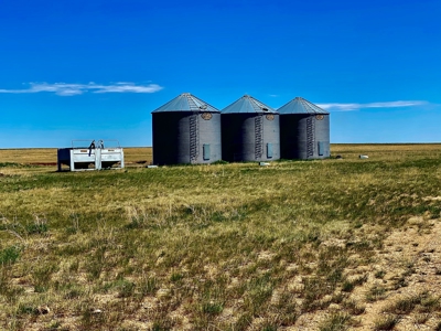 Alfalfa Hay Farm Small Acreage with Homesite Eastern Montana - image 9